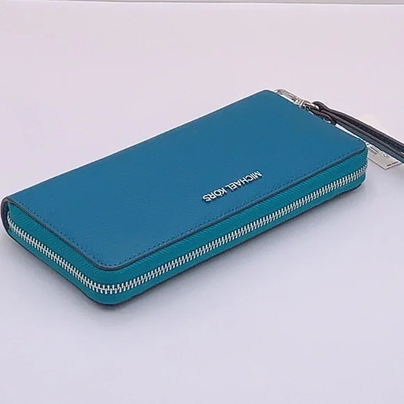 NWT MICHAEL KORS LARGE CONTINENTAL WRISTLET LAGOON COLOR - Picture 4 of 15